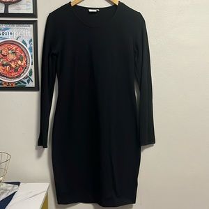 DKNY- Long Sleeve, Back Cut Out Bodycon Dress (Black)